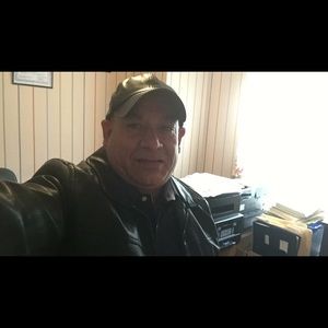 Meet your Posher, Jose